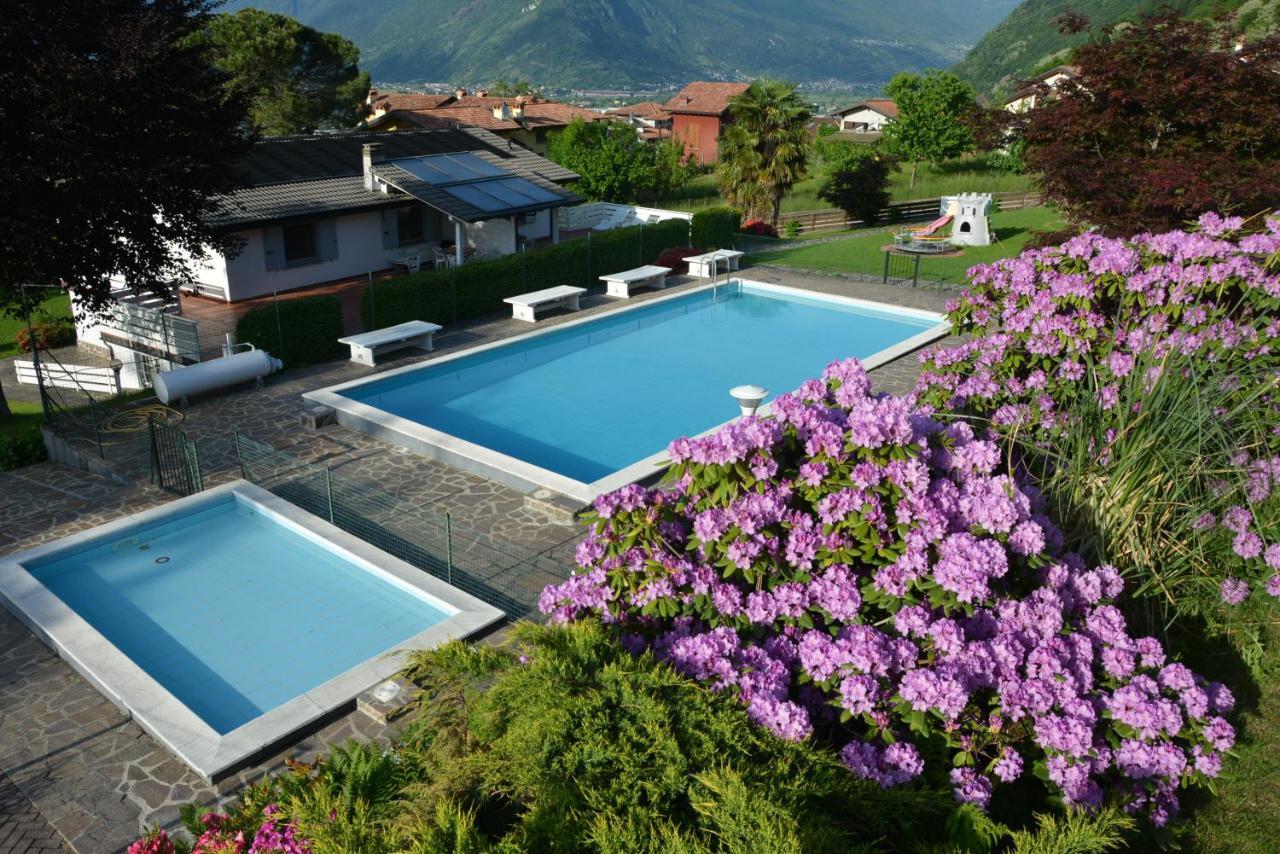 Casa Del Sole Aparthotel Colico Luaran gambar