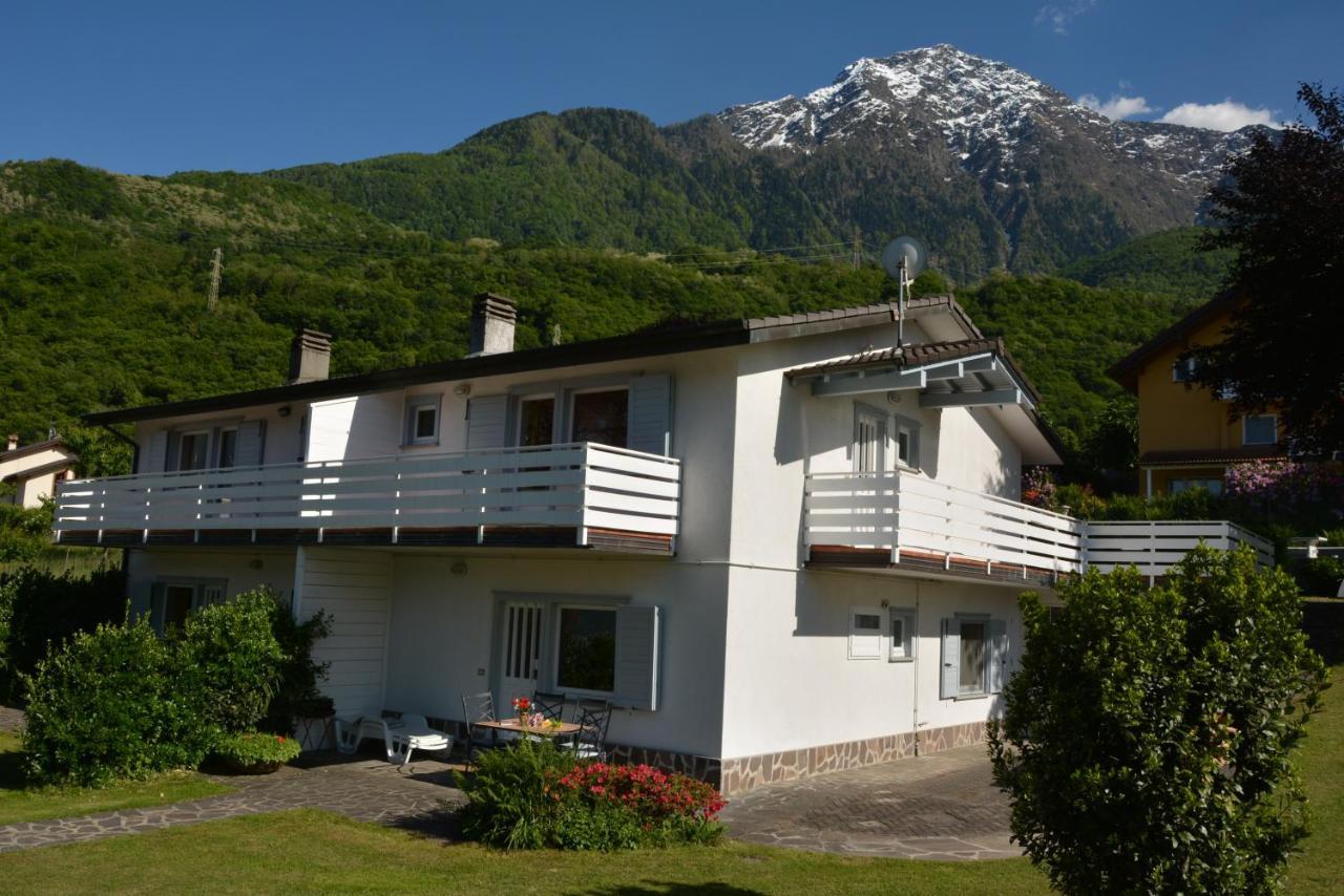 Casa Del Sole Aparthotel Colico Luaran gambar