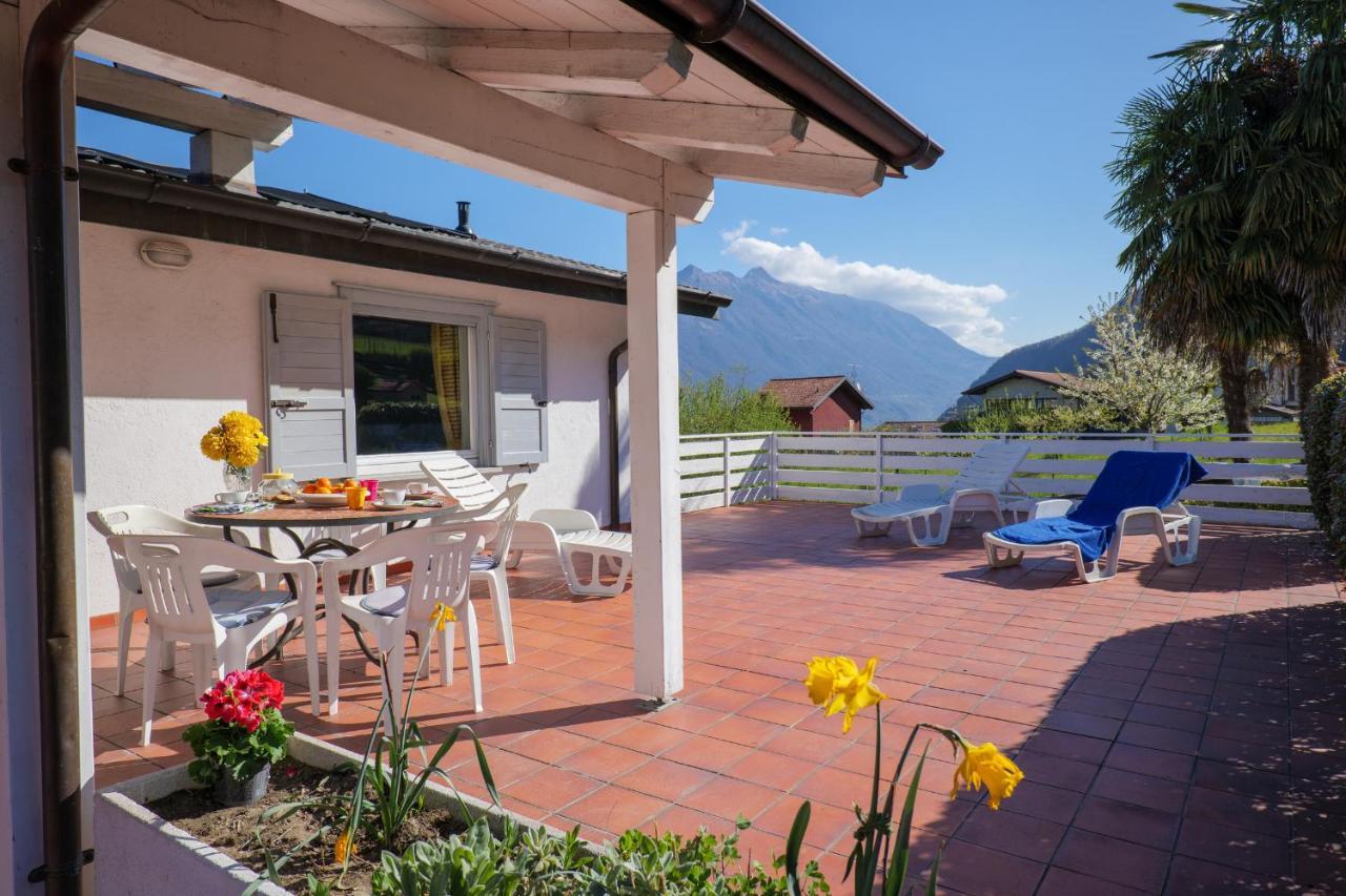 Casa Del Sole Aparthotel Colico Luaran gambar