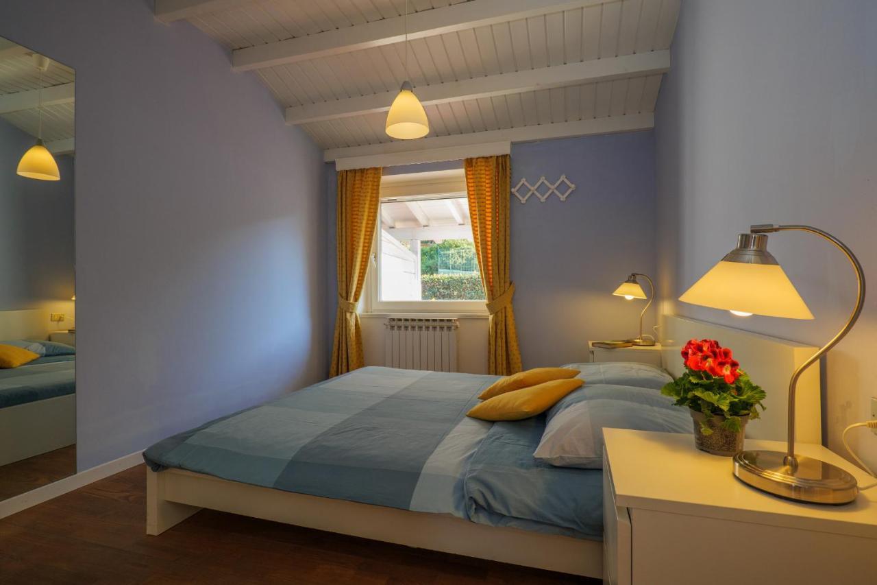 Casa Del Sole Aparthotel Colico Luaran gambar