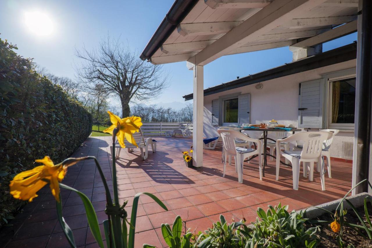 Casa Del Sole Aparthotel Colico Luaran gambar